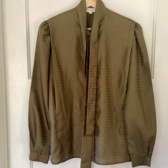 Christian Dior Vintage Olive Green Neck Bow tie Blouse size 6 Logo Old Money - Picture 10 of 16